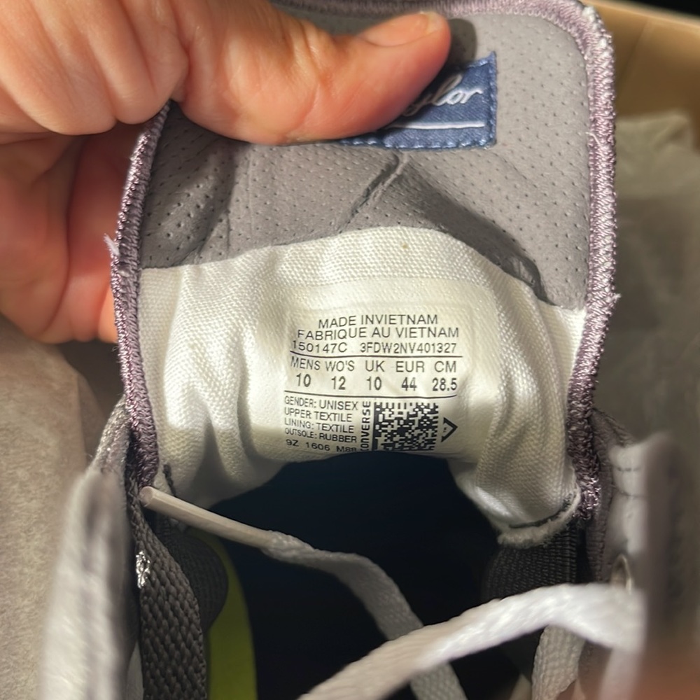 Authentic Grey  converse - Picture 7 of 12